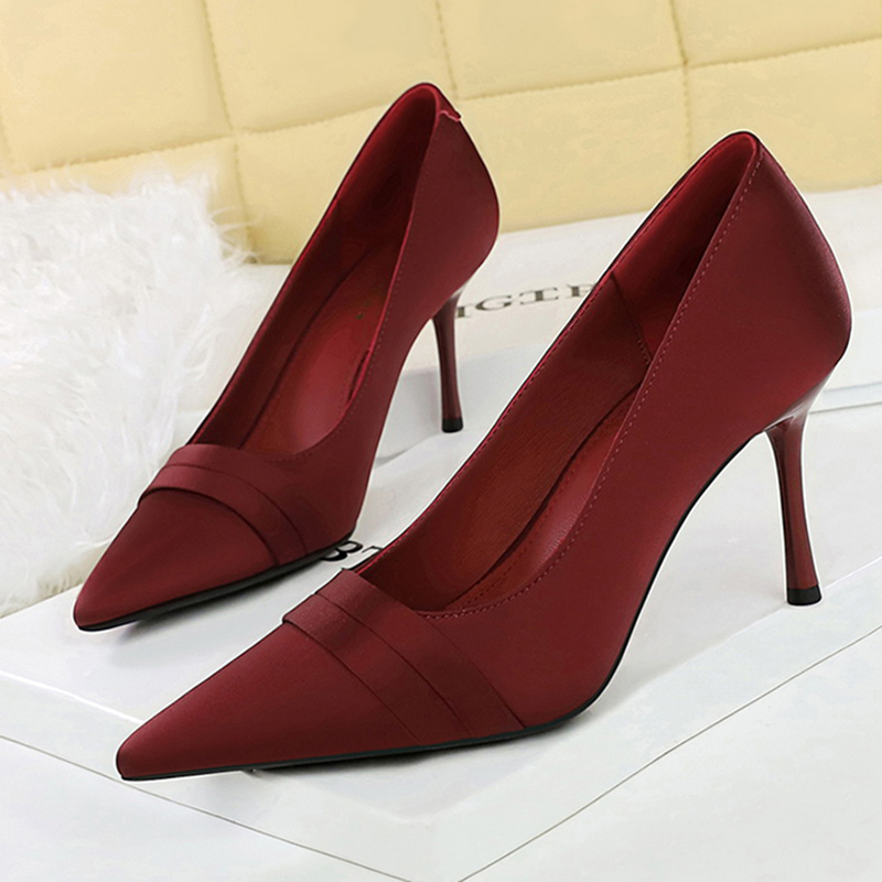 Women'S Shoes Burgundy - รองเท้าส้นสูงสีแดงเบอร์กันดี 8 ซม. สำหรับผู้หญิง ดีไซน์หรูหรา แฟชั่นสำหรับวันวาเลนไทน์