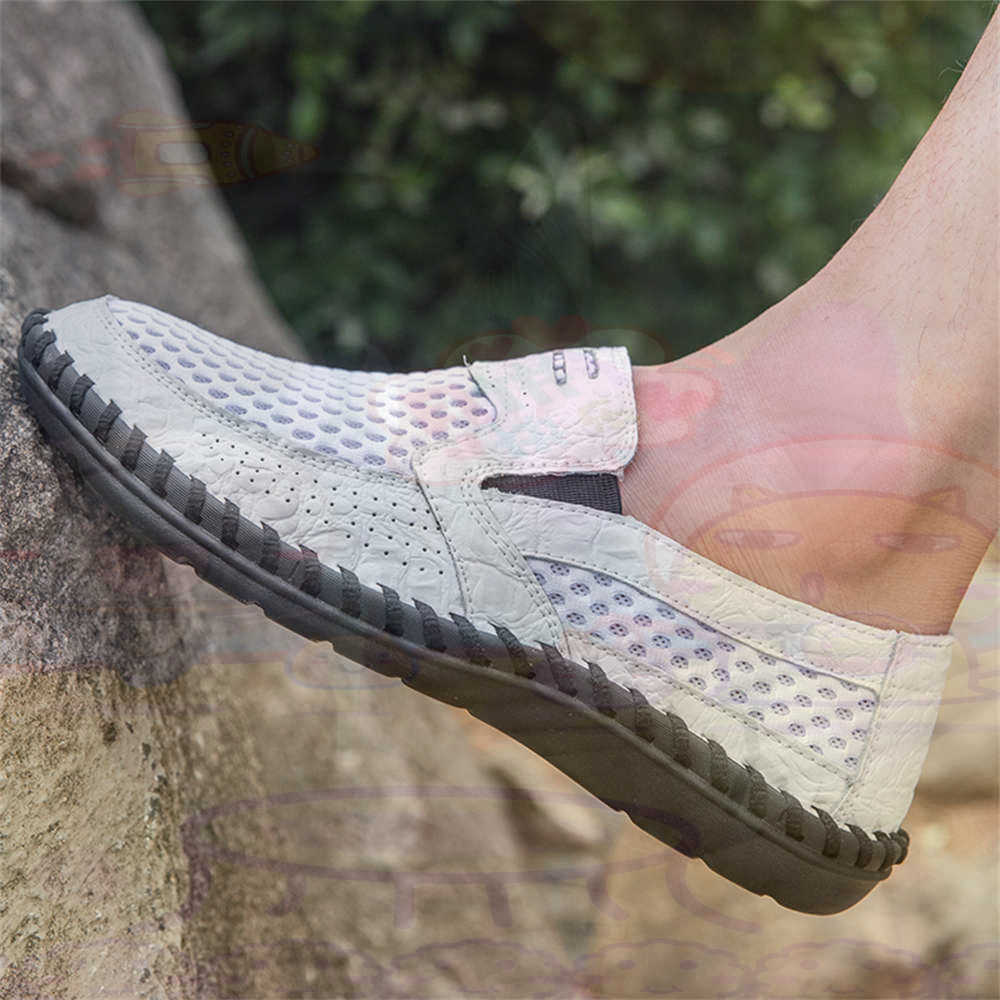 Women Shoes Brown Colour - ผสมสีไม่มีลูกไม้น่ารักรองเท้าสบายๆผู้ชายรองเท้าสีชมพูรองเท้าผ้าใบขนาดใหญ่กีฬาสบาย Funky ที่มีคุณภาพสูง