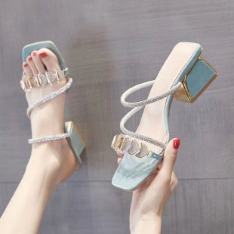 รองเท้าแตะรัดส้นแบบใสประดับเพช - Clear Strap Heel บทวิจารณ์และราคา